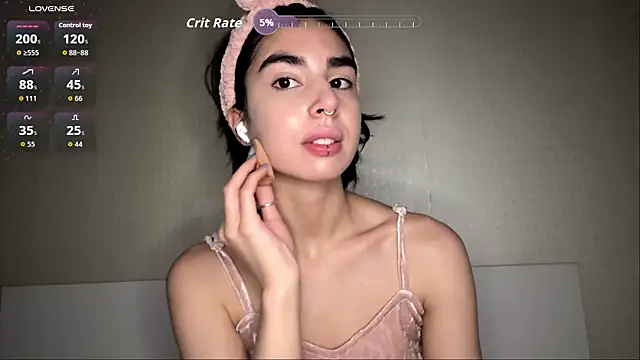 JessiaRuezga online show from 17, 6, 2026