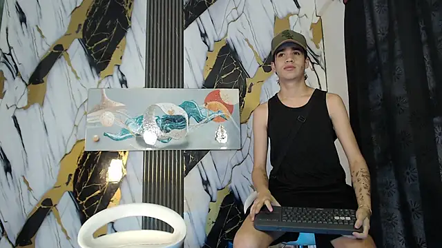 Snapshot of KING_LOVERS1 chatting on 24, 6, 2026 KING LOVERS1 online show from 24, 6, 2026