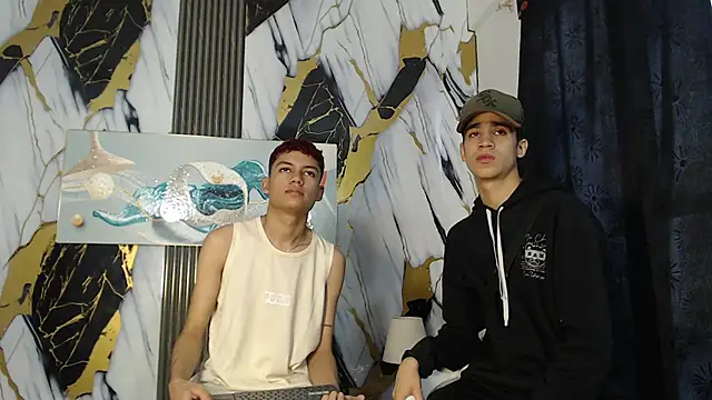 Snapshot of KING_LOVERS1 chatting on 19, 6, 2026 KING LOVERS1 online show from 19, 6, 2026