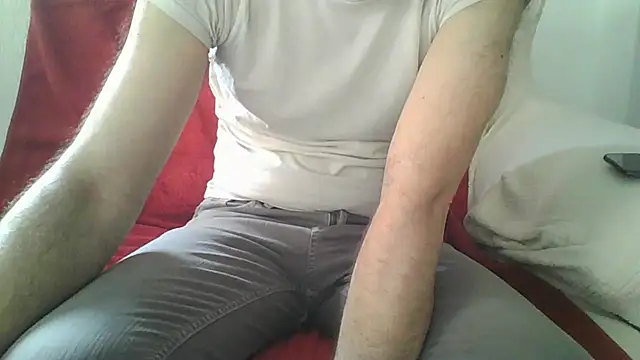 Snapshot of xeson47 chatting on 19, 5, 2026 xeson47 online show from 19, 5, 2026