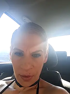 KittyDesiree online show from 9, 6, 2026
