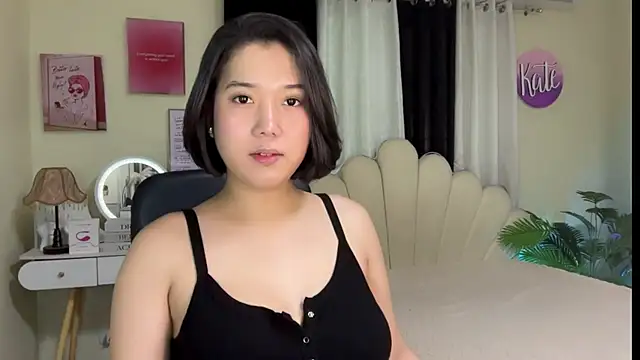 Snapshot of RingMyBelle chatting on 24, 6, 2026 RingMyBelle online show from 24, 6, 2026