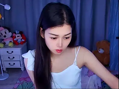 QinQin-888 online show from 19, 5, 2026