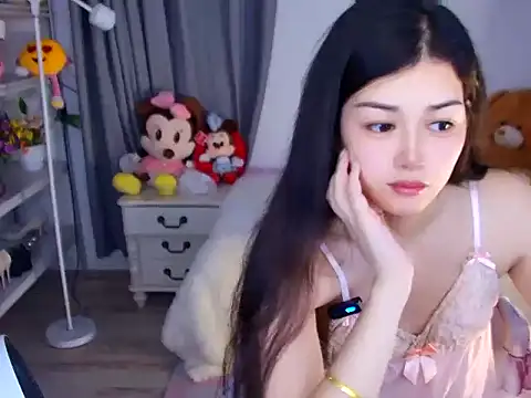 Snapshot of QinQin-888 chatting on 22, 5, 2026 QinQin-888 online show from 22, 5, 2026