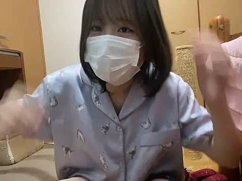 Snapshot of miniminimo_o chatting on 29, 5, 2026 miniminimo o online show from 29, 5, 2026