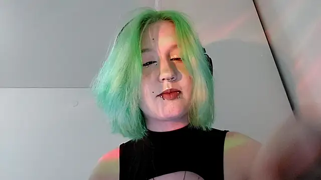 HunXena online show from 17, 5, 2026