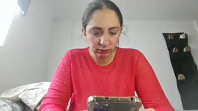Pamela sa online show from 24, 6, 2026
