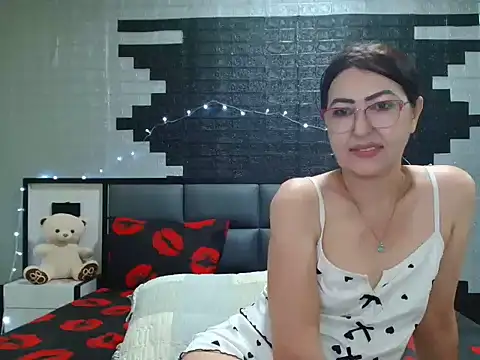 Snapshot of Ada_Vera chatting on 13, 6, 2026 Ada Vera online show from 13, 6, 2026