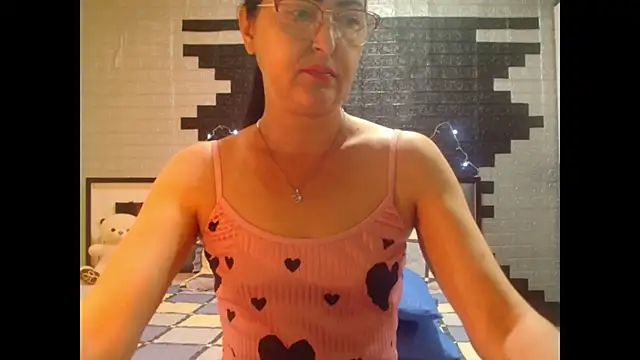 Snapshot of Ada_Vera chatting on 19, 5, 2026 Ada Vera online show from 19, 5, 2026