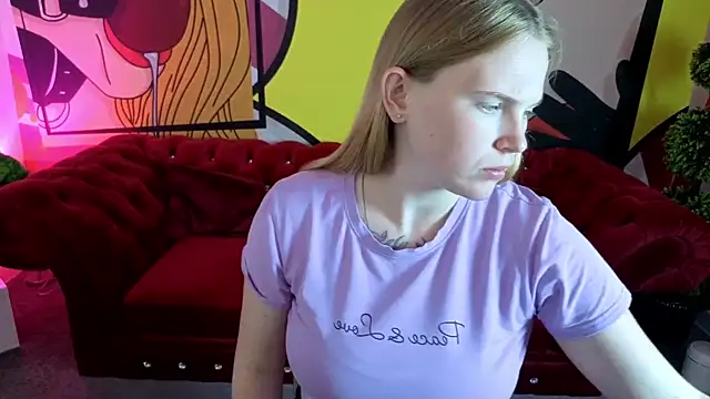 NikkyReyyy online show from 25, 6, 2026