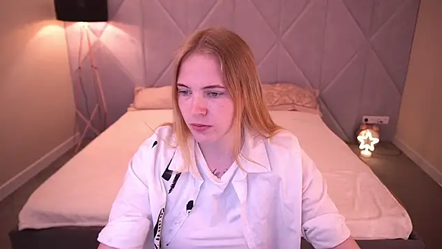 NikkyReyyy online show from 18, 5, 2026