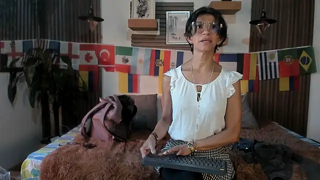 Evaa campbell online show from 11, 7, 2026