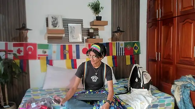 Evaa campbell online show from 17, 6, 2026