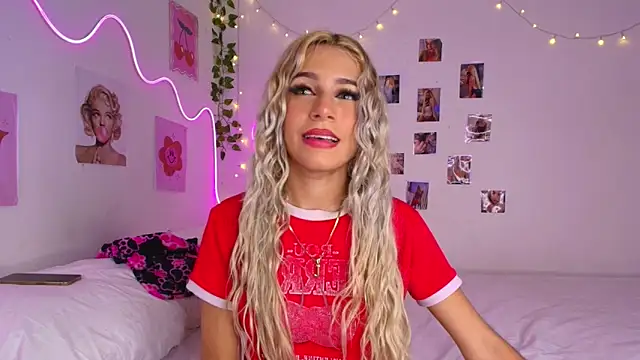 cinniaa  online show from 30, 5, 2026
