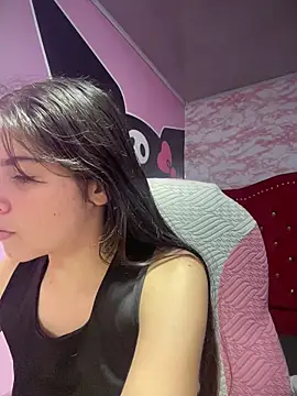 Stefany LS online show from 8, 6, 2026