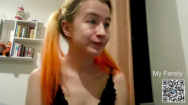 Snapshot of Emilya201 chatting on 22, 5, 2026 Emilya201 online show from 22, 5, 2026