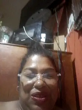 Snapshot of Megansquirt69 chatting on 27, 5, 2026 Megansquirt69 online show from 27, 5, 2026