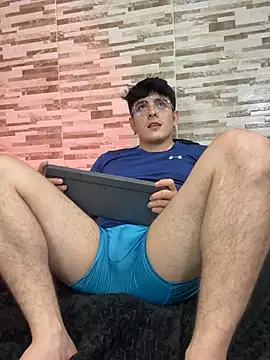 Snapshot of Demian_Fox1 chatting on 15, 5, 2026 Demian Fox1 online show from 15, 5, 2026