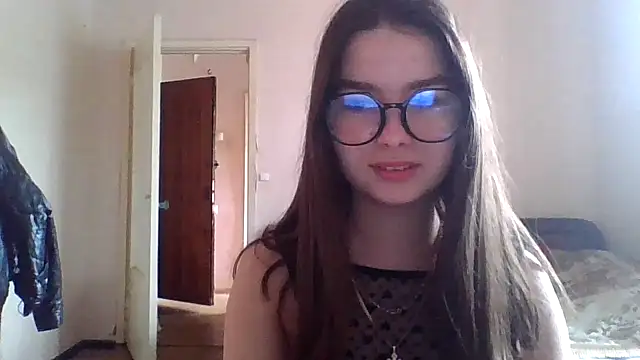 Snapshot of Bellochka201 chatting on 25, 5, 2026 Bellochka201 online show from 25, 5, 2026