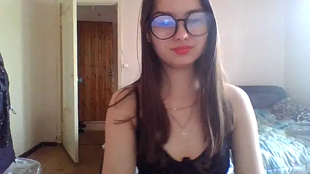 Snapshot of Bellochka201 chatting on 24, 6, 2026 Bellochka201 online show from 24, 6, 2026