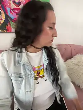 Snapshot of SofiaBrown_Pink chatting on 3, 7, 2026 SofiaBrown Pink online show from 3, 7, 2026