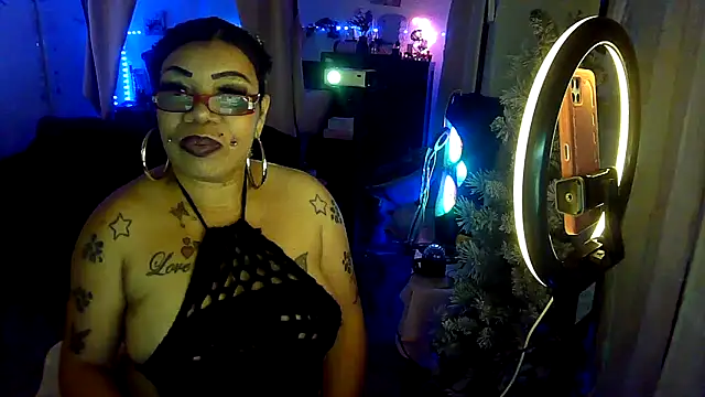 Snapshot of NailGoddessnow chatting on 3, 5, 2026 NailGoddessnow online show from 3, 5, 2026