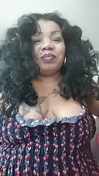 Snapshot of NailGoddessnow chatting on 15, 5, 2026 NailGoddessnow online show from 15, 5, 2026