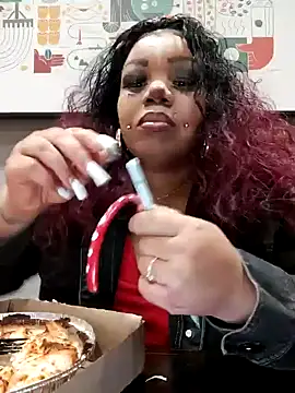 Snapshot of NailGoddessnow chatting on 25, 12, 2024 NailGoddessnow online show from 25, 12, 2024