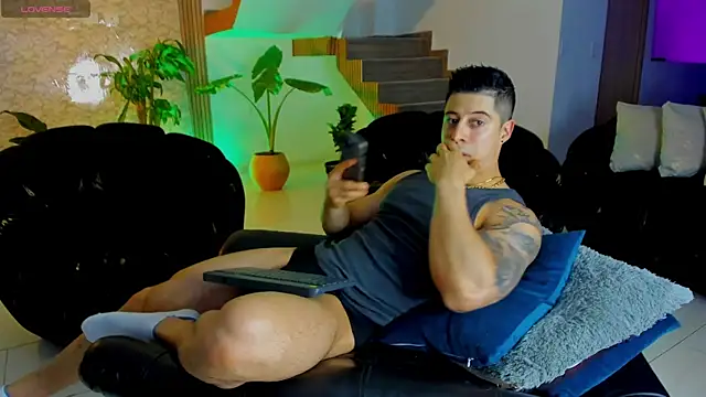 lukas green11 online show from 9, 6, 2026