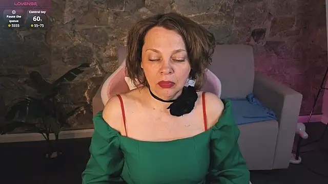 Snapshot of LiliaLawson chatting on 20, 6, 2026 LiliaLawson online show from 20, 6, 2026