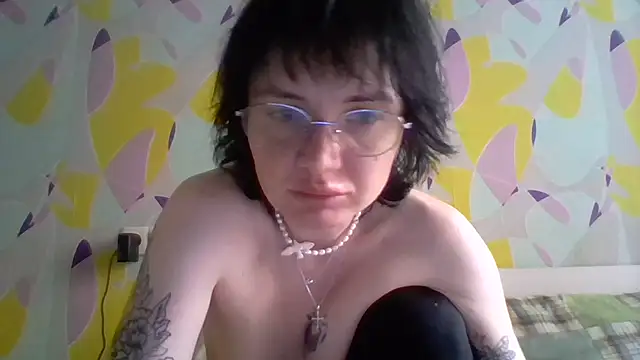 Snapshot of Diana_sosala chatting on 4, 7, 2026 Diana sosala online show from 4, 7, 2026