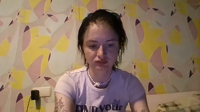 Snapshot of Diana_sosala chatting on 17, 7, 2026 Diana sosala online show from 17, 7, 2026