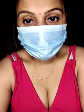 Snapshot of HORNI_SHALU50 chatting on 18, 5, 2026 HORNI SHALU50 online show from 18, 5, 2026