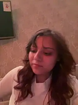 Yuna Gasai online show from 20, 5, 2026
