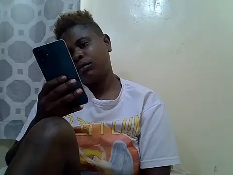 queentashana online show from 12, 6, 2026
