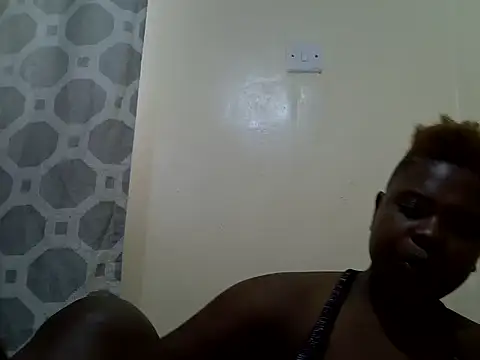 queentashana online show from 10, 6, 2026