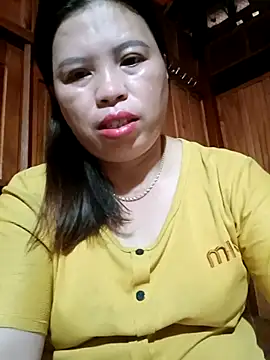 -Yeyi- online show from 18, 6, 2026