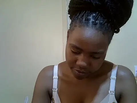 Snapshot of cocoa_muse chatting on 20, 7, 2026 cocoa muse online show from 20, 7, 2026