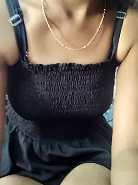 Snapshot of Hot_Rozy chatting on 30, 5, 2026 Hot Rozy online show from 30, 5, 2026