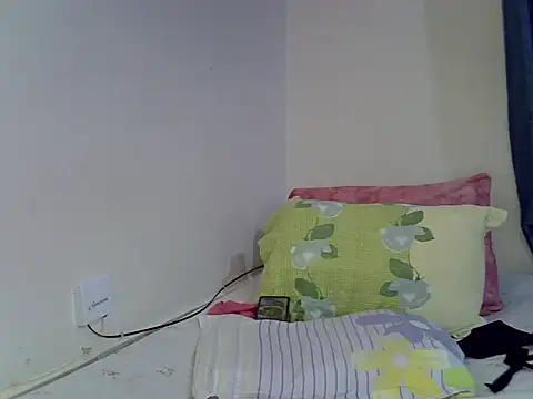Snapshot of ANGEL_MIA23 chatting on 7, 6, 2026 ANGEL MIA23 online show from 7, 6, 2026