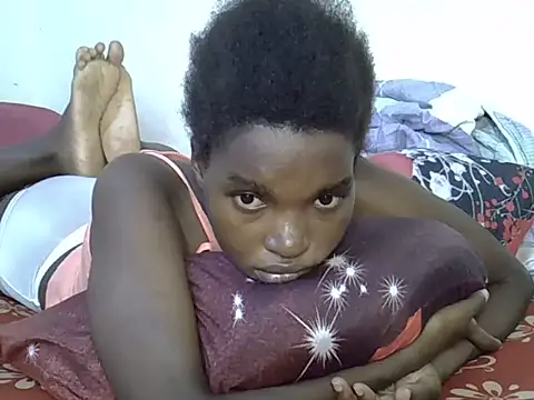 Snapshot of princess_scovia chatting on 1, 7, 2026 princess scovia online show from 1, 7, 2026