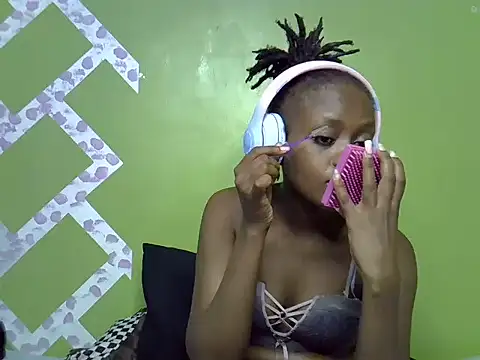 Snapshot of Slim_shedy1 chatting on 8, 6, 2026 Slim shedy1 online show from 8, 6, 2026