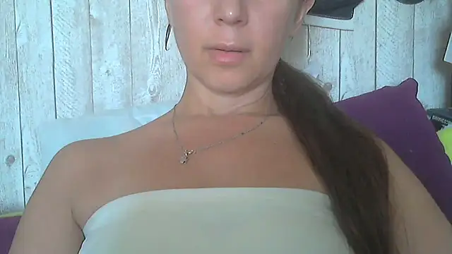 Bella--White online show from 5, 6, 2026