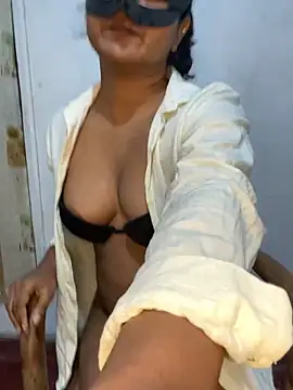 Snapshot of Ishi_kella chatting on 17, 6, 2026 Ishi kella online show from 17, 6, 2026