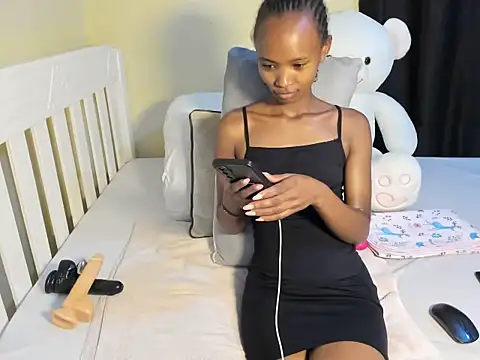 Snapshot of KendiLuxe chatting on 25, 6, 2026 KendiLuxe online show from 25, 6, 2026