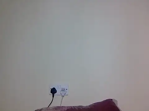 Snapshot of lovelbrowniee chatting on 17, 5, 2026 lovelbrowniee online show from 17, 5, 2026