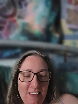 Snapshot of Izzylove47 chatting on 17, 6, 2026 Izzylove47 online show from 17, 6, 2026