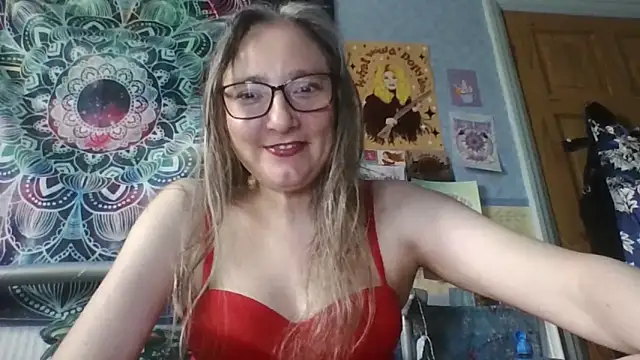 Snapshot of Izzylove47 chatting on 1, 6, 2026 Izzylove47 online show from 1, 6, 2026