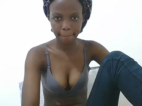 chickcute12 online show from 14, 6, 2026