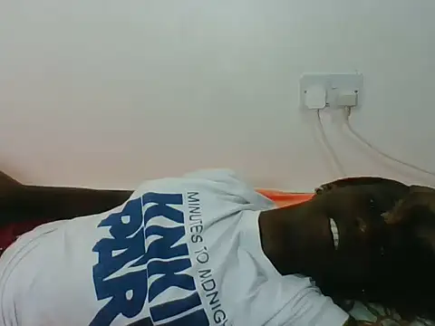 Snapshot of Darkpretty23 chatting on 4, 6, 2026 Darkpretty23 online show from 4, 6, 2026
